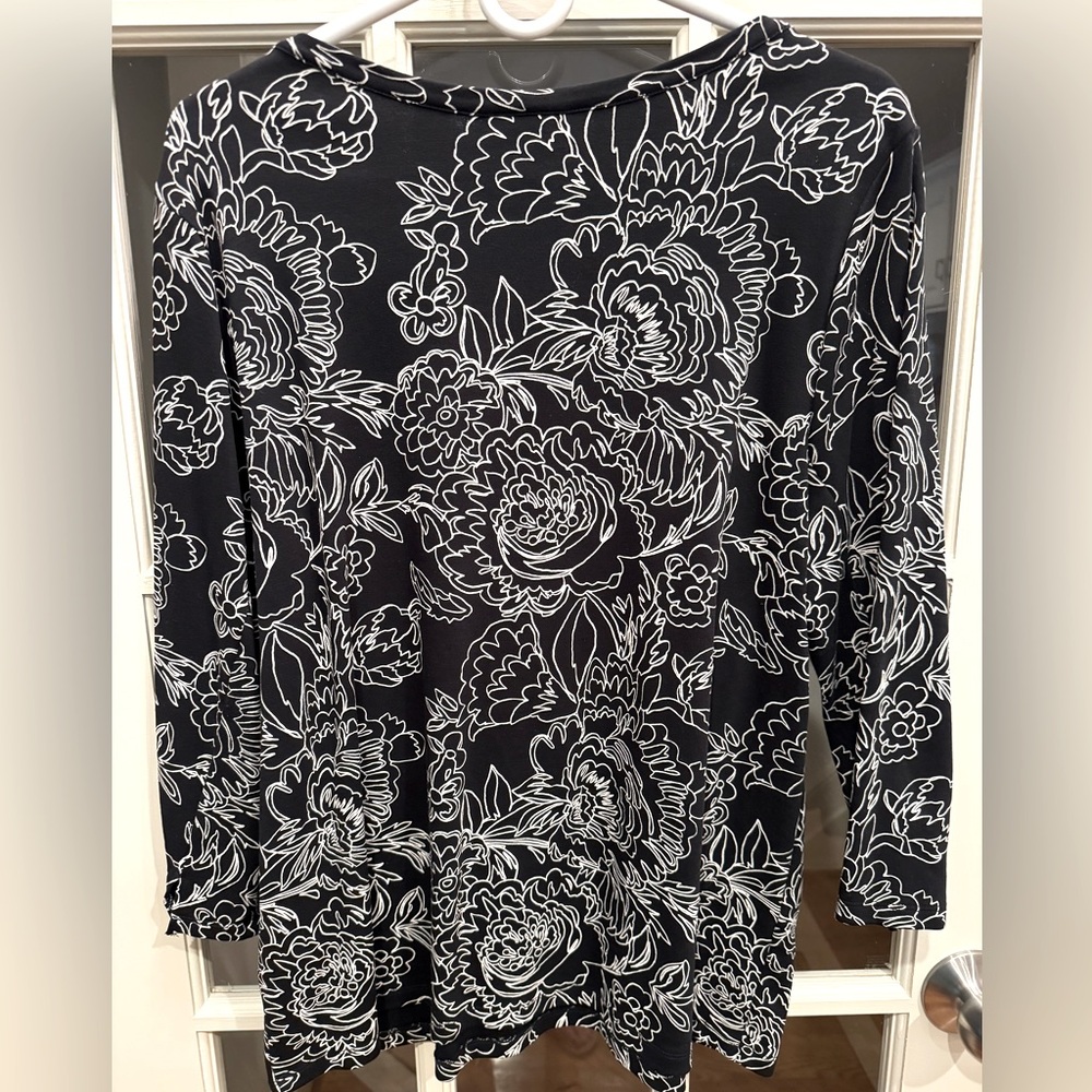 Style & Co. Top - Picture 2 of 3